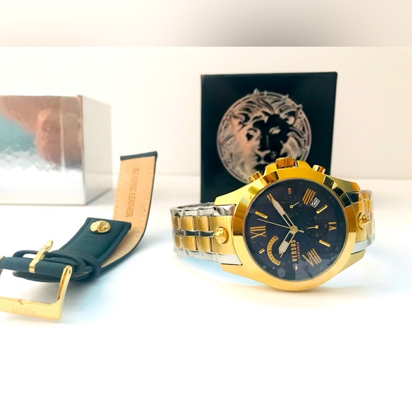 New VERSUS VERSACE Chrono Lion Box Set Bracelet Watch